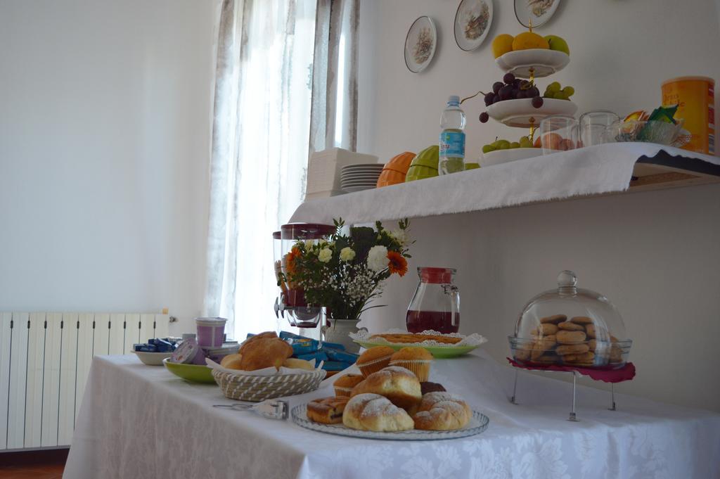 Il Corso Bed and Breakfast Novara Eksteriør billede